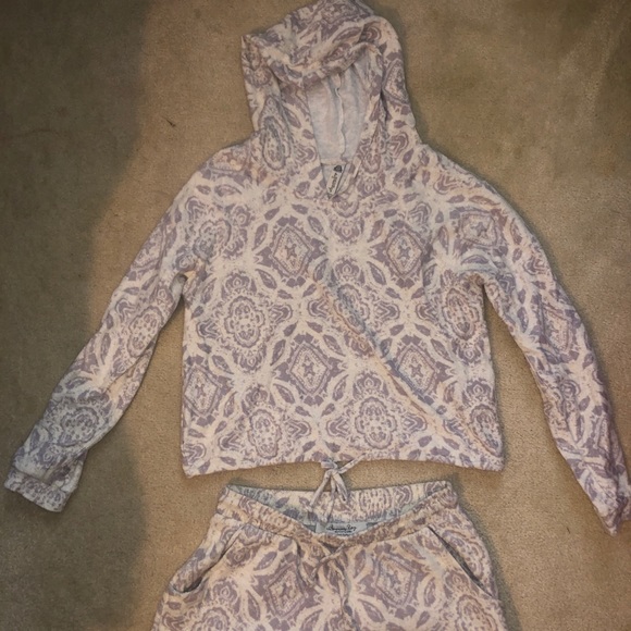 Matching set - Picture 1 of 4